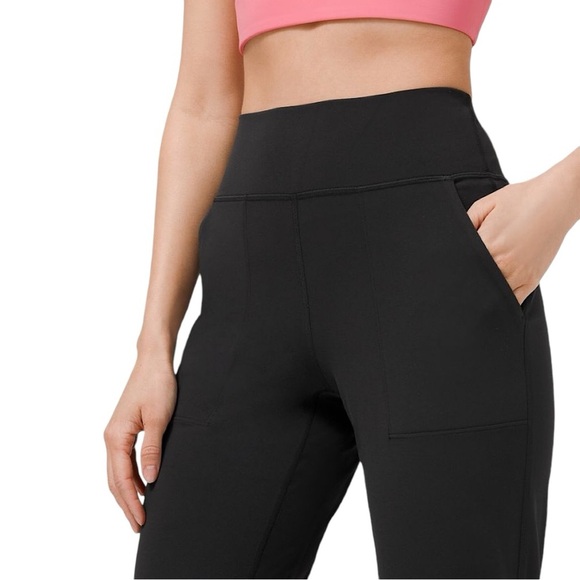 LULULEMON Align High-Rise Jogger in black - Picture 4 of 12